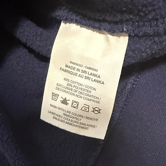 7. Nike Women's Navy Blue Crewneck Sweatshirt - Picture 5 of 9